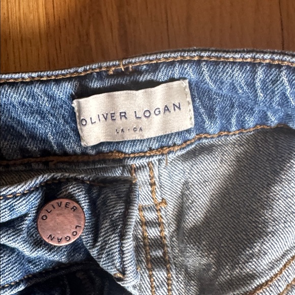 Oliver and Logan Classic Blue Denim Jeans - Picture 2 of 4